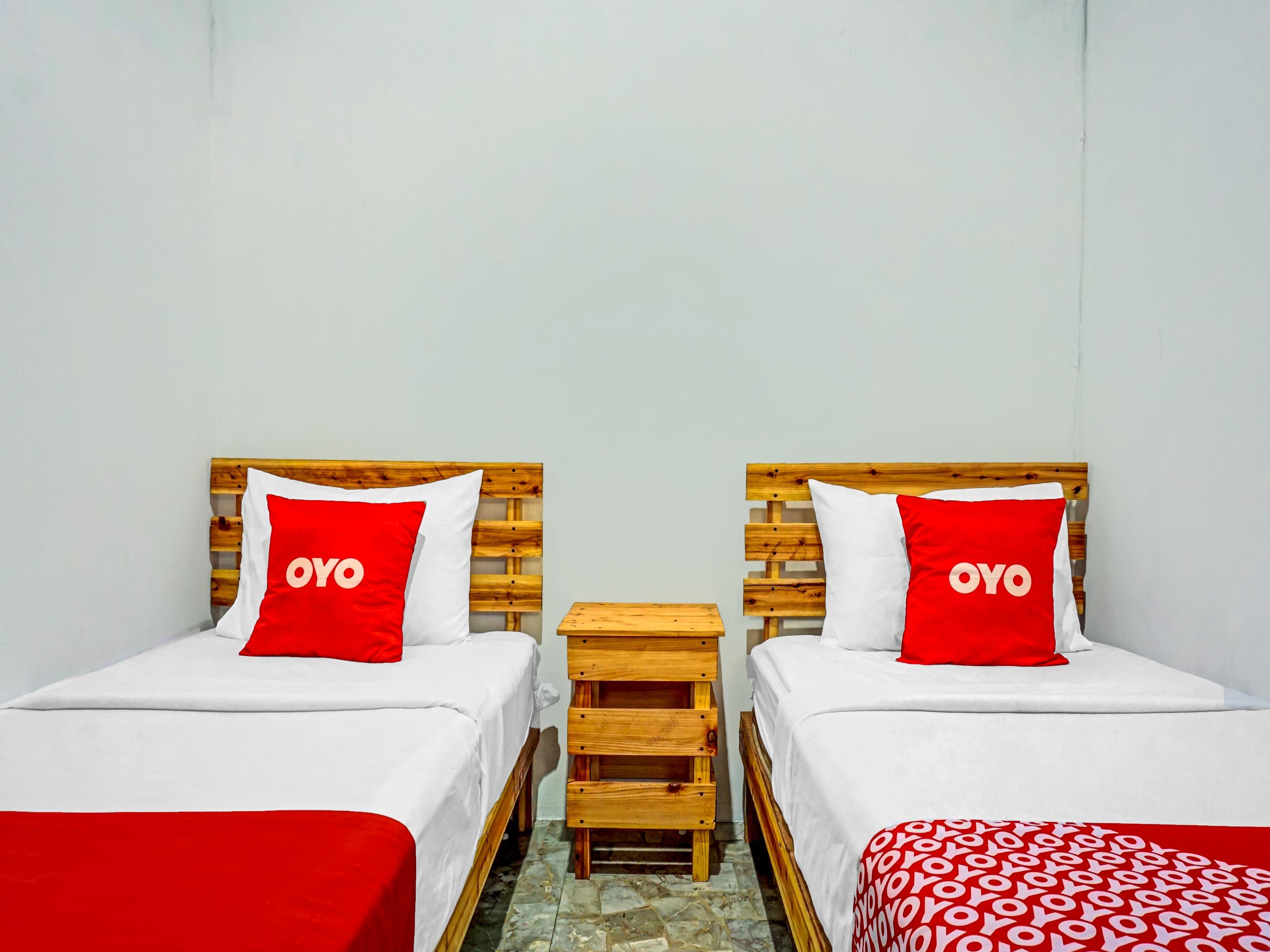 Super Oyo 90187 Puri Allisa Syariah Serang Luaran gambar